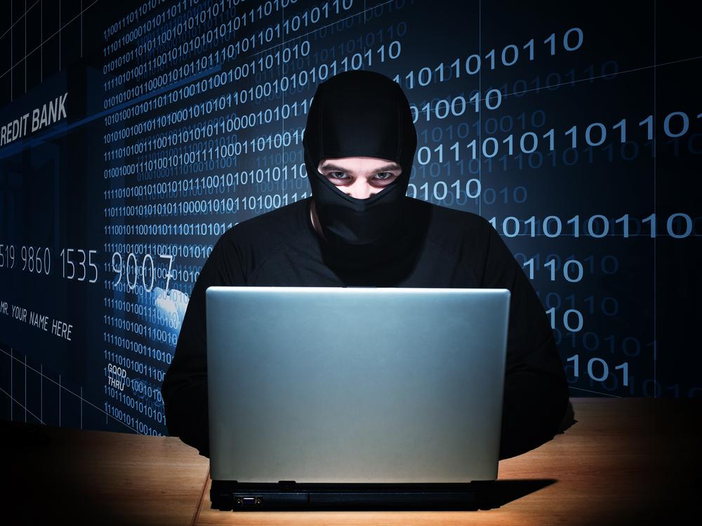 hacker ciber internet sri infractiune informatica