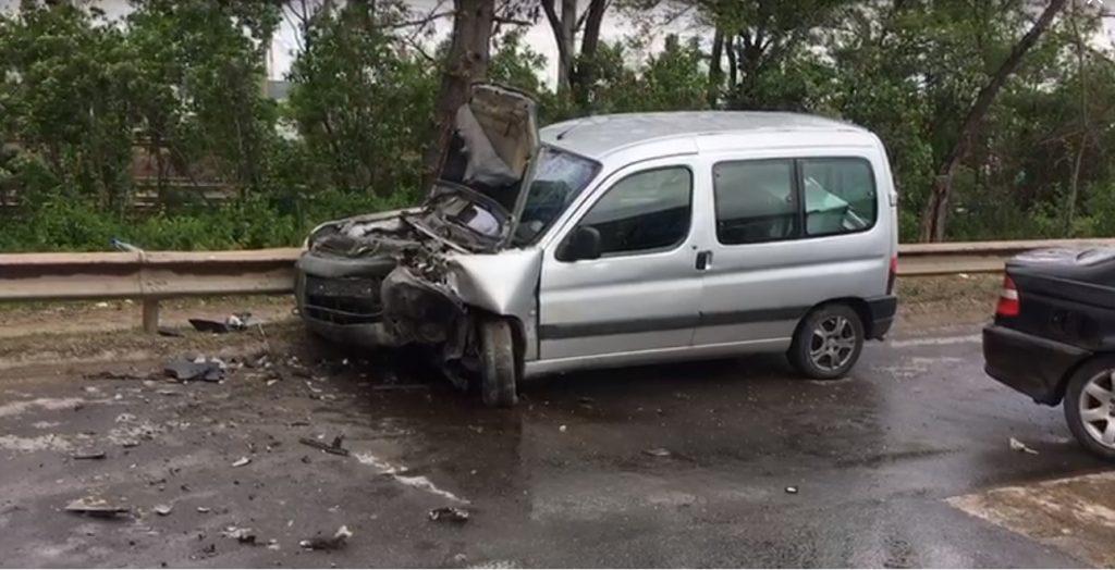 Accident Grav In Cluj Patru Răniţi Intre Care Un Bebelus După