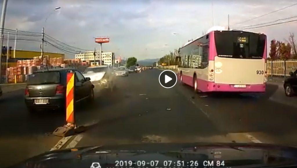 Cluj Accident Frontal La Intrare In Florești Filmat Live Foto
