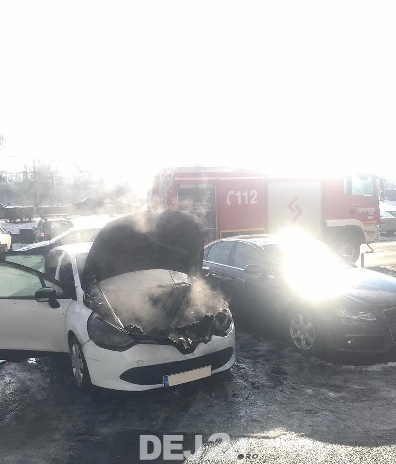 Incendiu La Un Autoturism In Cluj Compartimentul Motor Cuprins