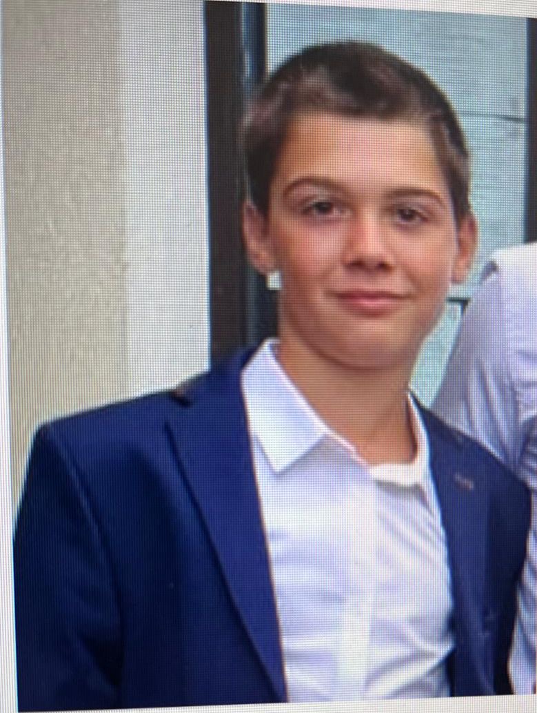 Copil de 13 ani DISPĂRUT. Există indicii că s ar afla în Dej. L ați